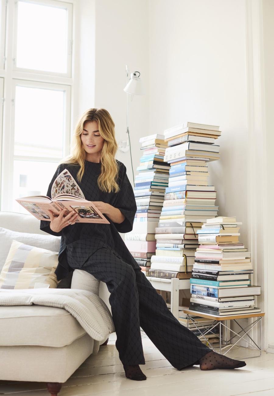 Dot Socks – Black -Hype the Detail