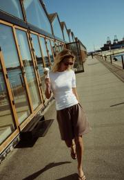 Logo Burn-out T-Shirt - White -Hype the Detail