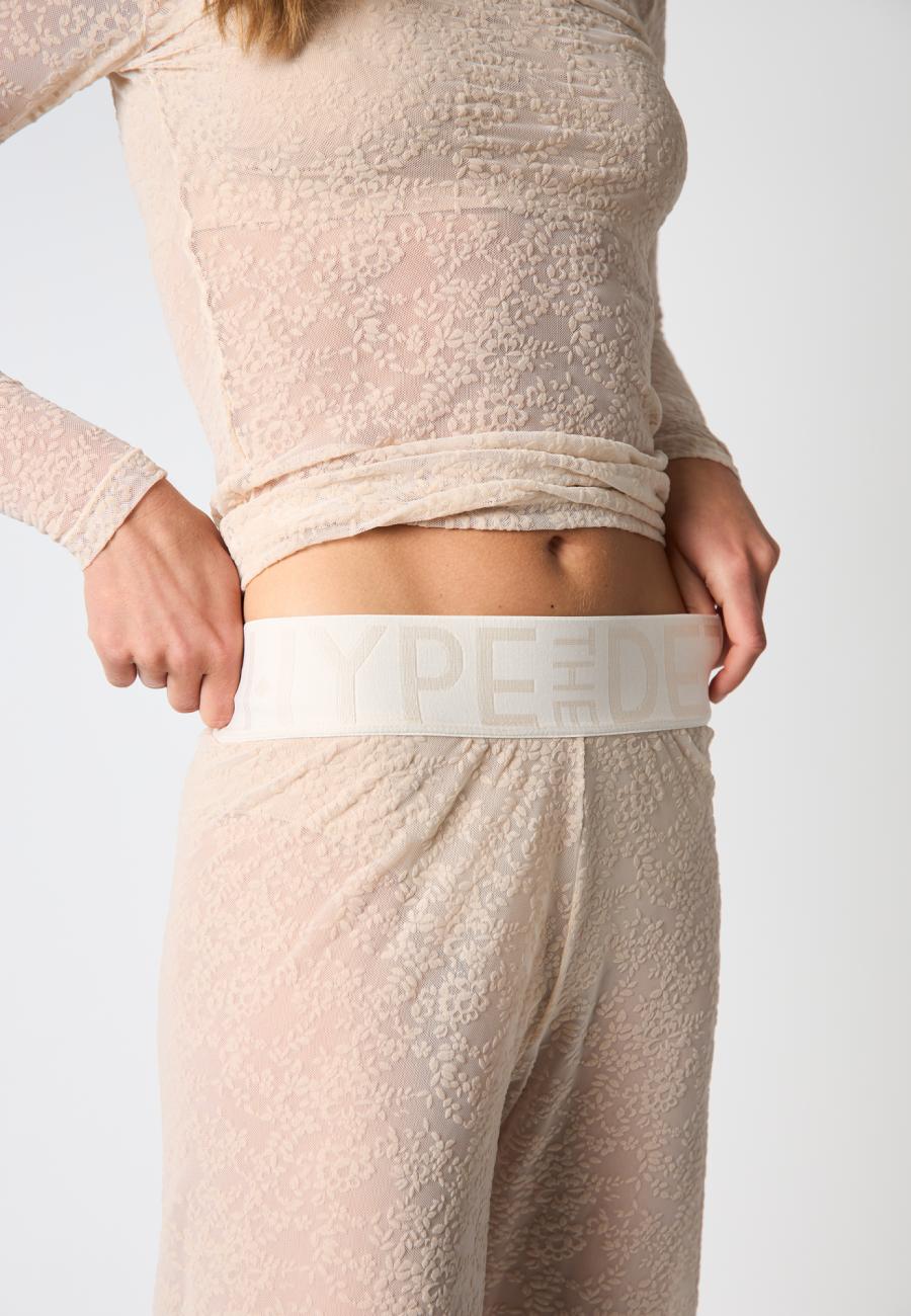Lace Pants - Powder -Hype the Detail