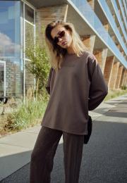 Logo Sweatshirt - Brown -Hype the Detail