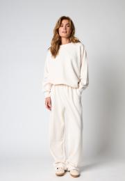 Sweatpants - Powder -Hype the Detail