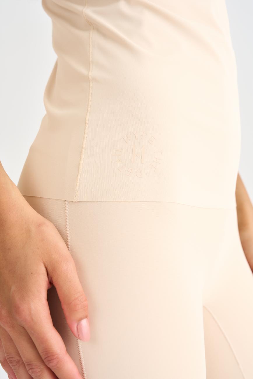 Top - Sand -Hype the Detail