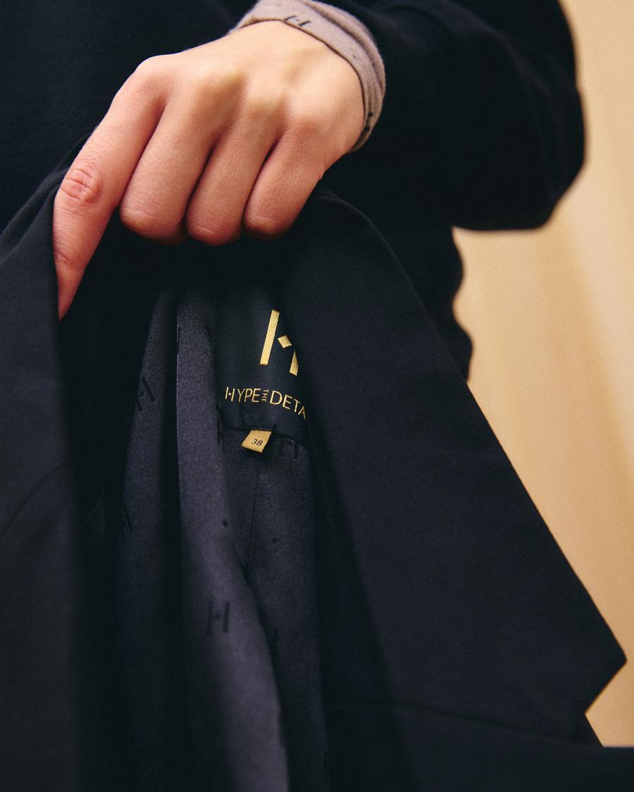 Blazer - Black -Hype the Detail